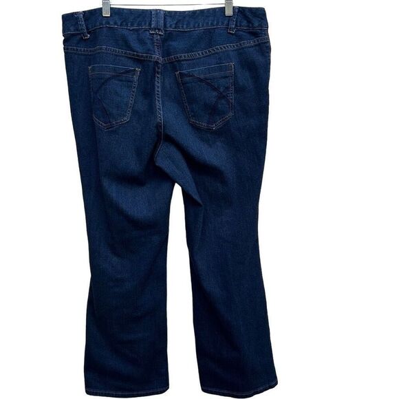 Lane Bryant Jeans Women's Size 20P Blue Stretch Distinctly Boot High Rise - Picture 3 of 11